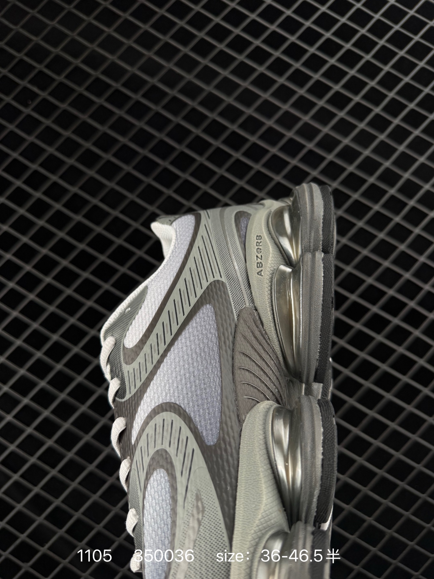 New Balance 2000 NB2000